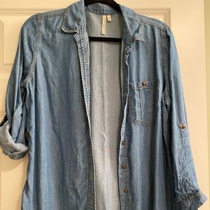 Button up denim shirt size sm